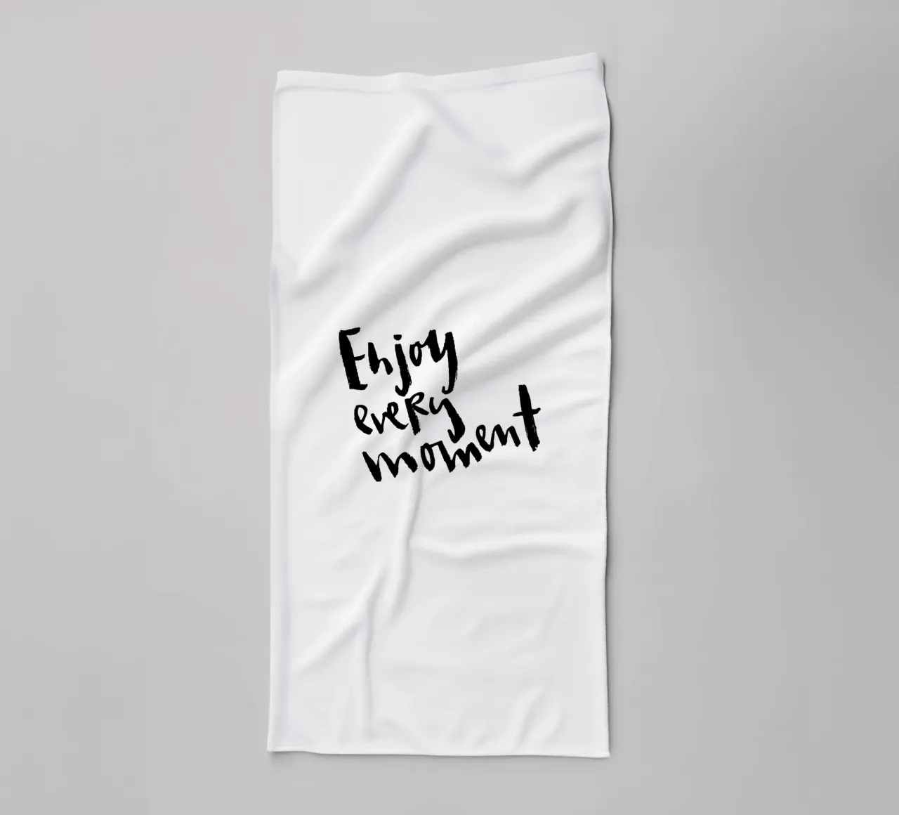 Enjoy Every Moment asciugamano da bagno da Brushmeetspaper