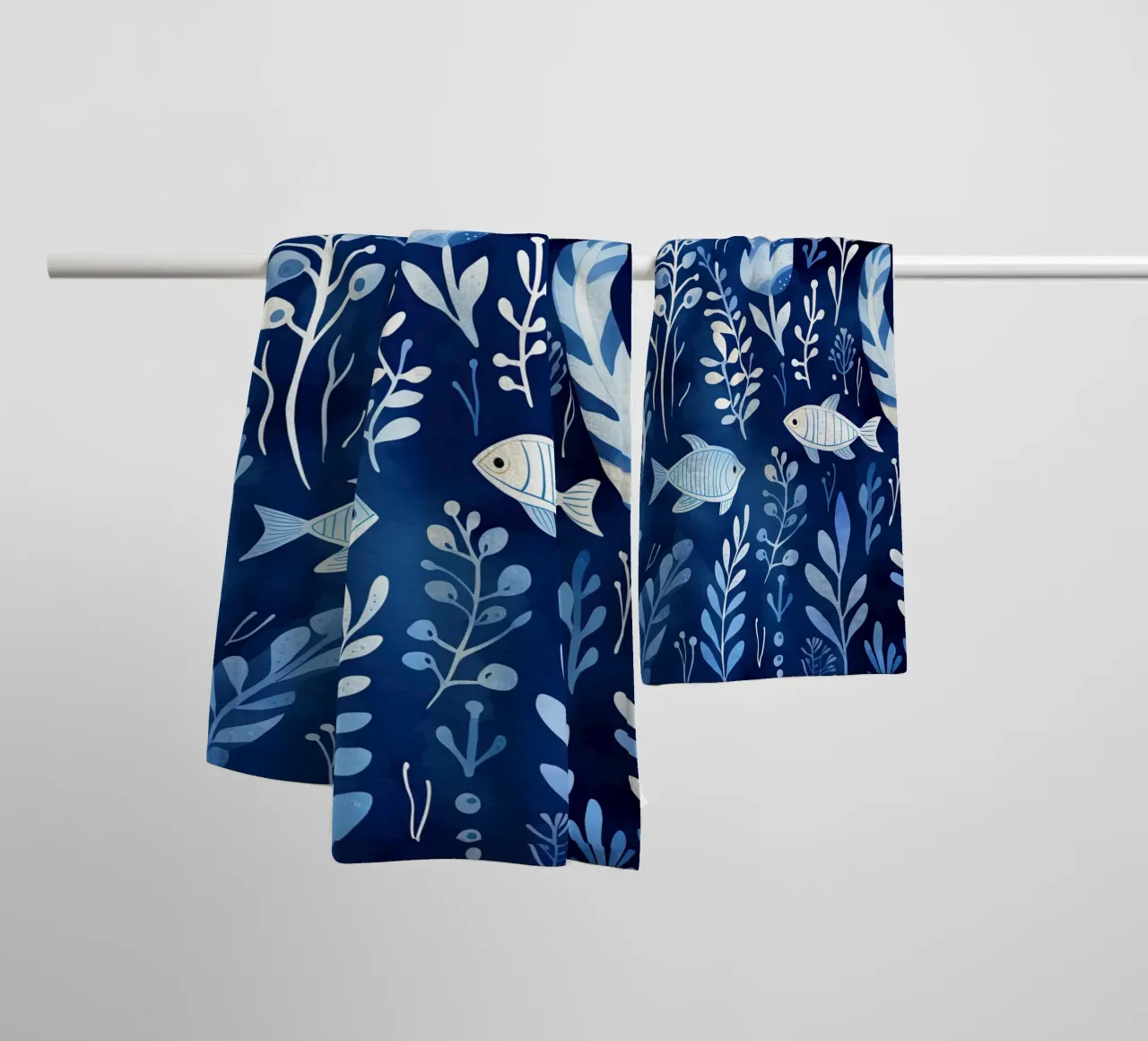 Mondo subacqueo blu con piante + pesci | pattern design asciugamano da bagno da Autofocus