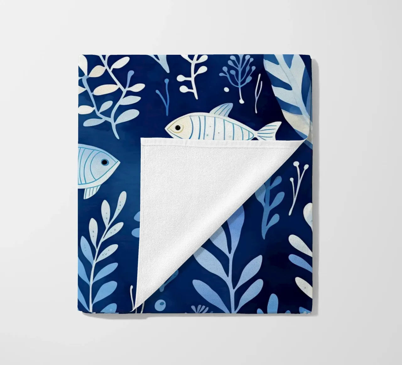 Mondo subacqueo blu con piante + pesci | pattern design telo mare da Autofocus