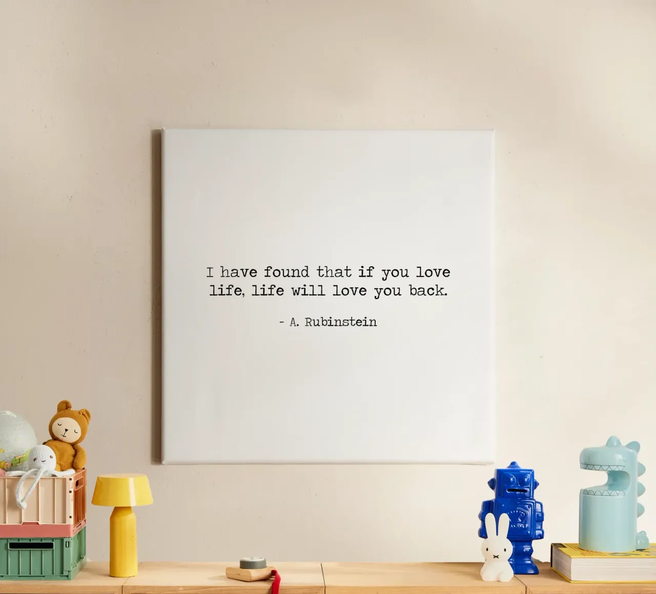 Ich habe festgestellt, dass, wenn du das Leben liebst, das Leben dich auch lieben wird. Leinwand mit Schattenfugenrahmen von Summer Soul Co. - Quotes