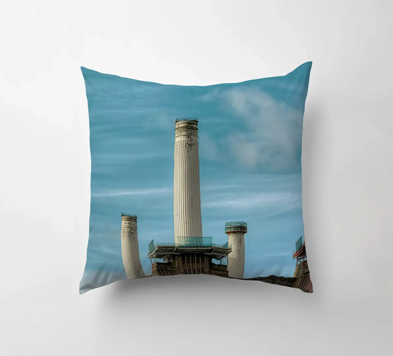 Battersea Power Station cuscino da Michael Belhadi