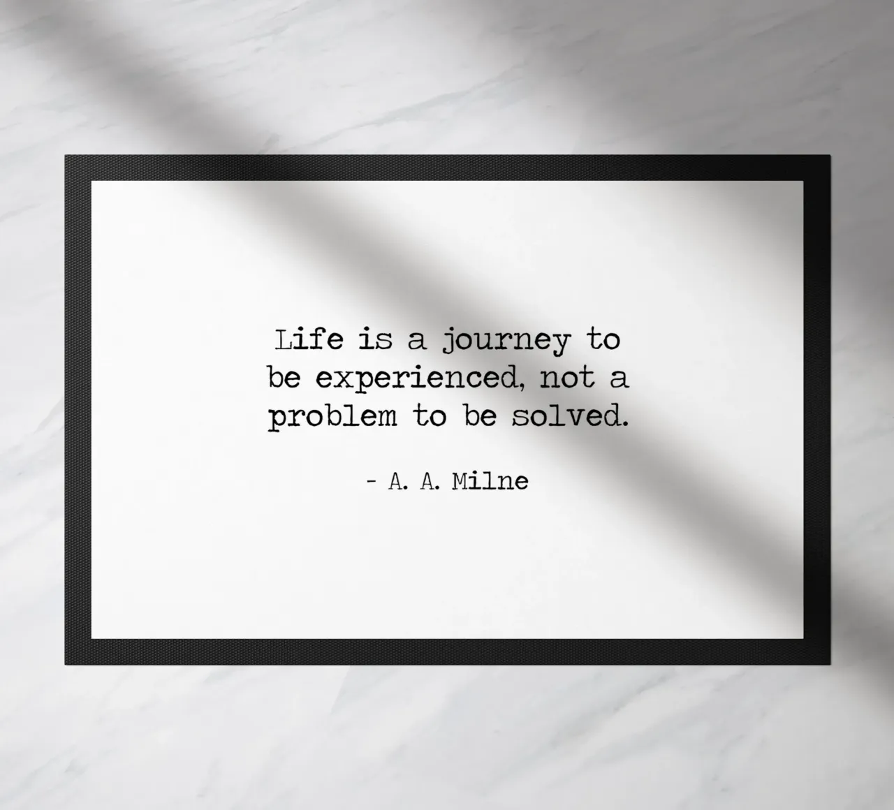 La vida es un viaje que hay que experimentar, no un problema que hay que resolver felpudo de Summer Soul Co. - Quotes