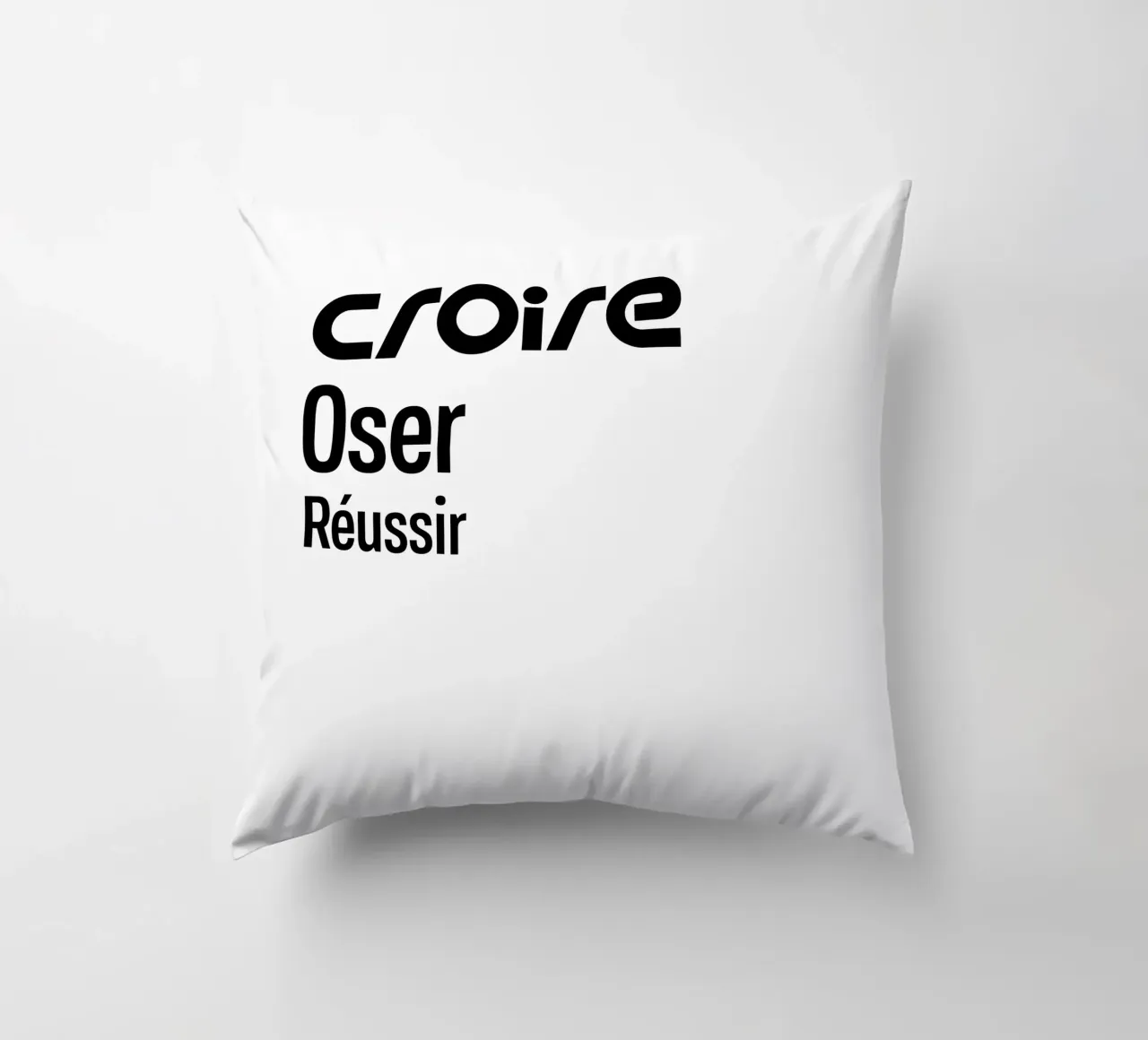 Credere osare riuscire cuscino da YV TYPOGRAPHY