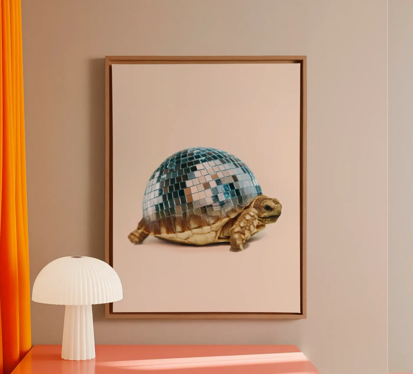 TURTLE DISC canvas by Dagmar Pels