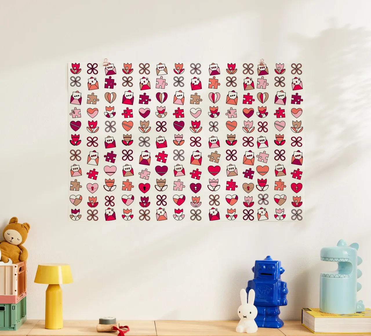 Motivo di Buon San Valentino con cuori e fiori rosa poster con telaio in plastica da CreatedbySon