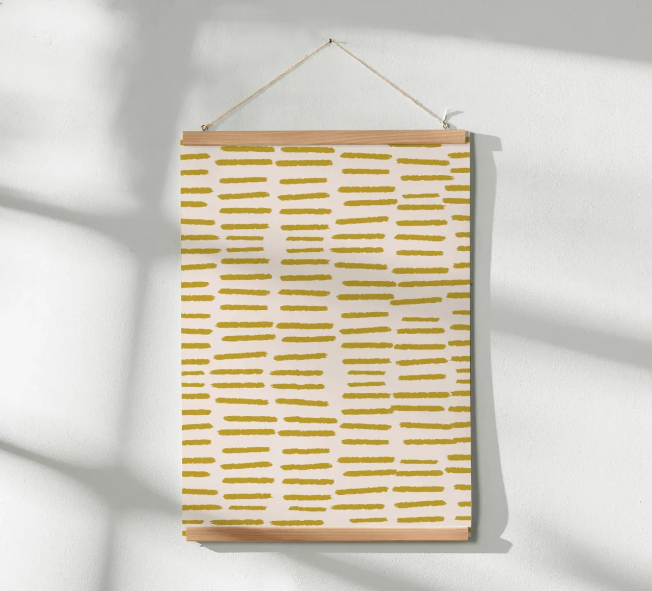 Strisce organiche a pennello - Senape minimalista Boho poster con telaio in legno da susanacosta