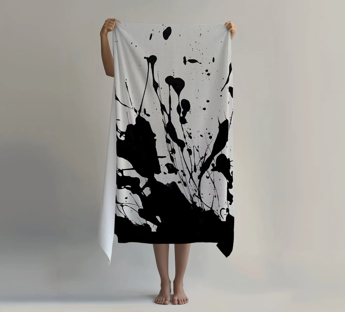 Lift Me Up strandhanddoek van rebeccaannemaclean