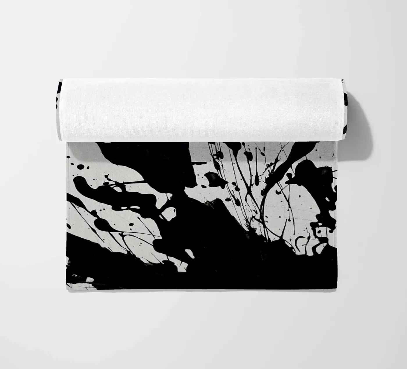 Lift Me Up strandhanddoek van rebeccaannemaclean