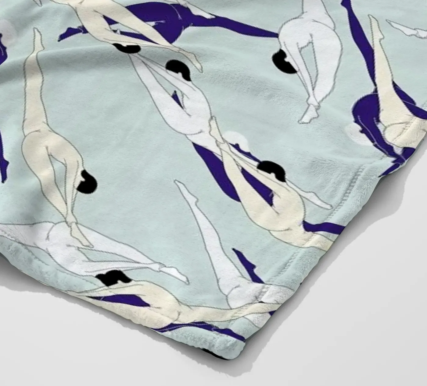 Split fleece blanket by Ruei