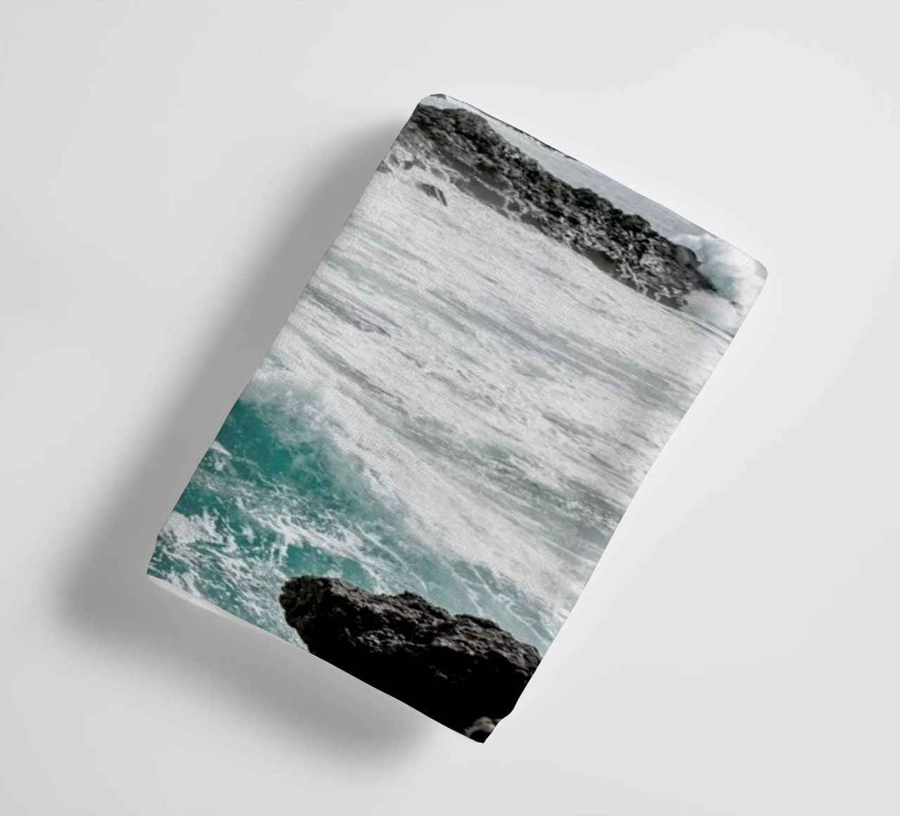 Wild like the ocean asciugamano da bagno da Amy & Kurt