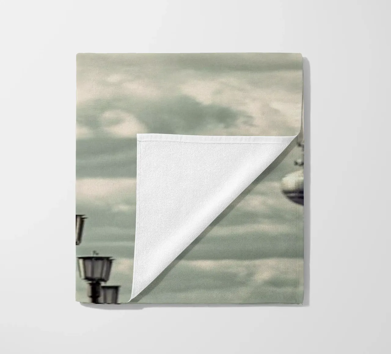 Laternen telo mare da Michael Belhadi