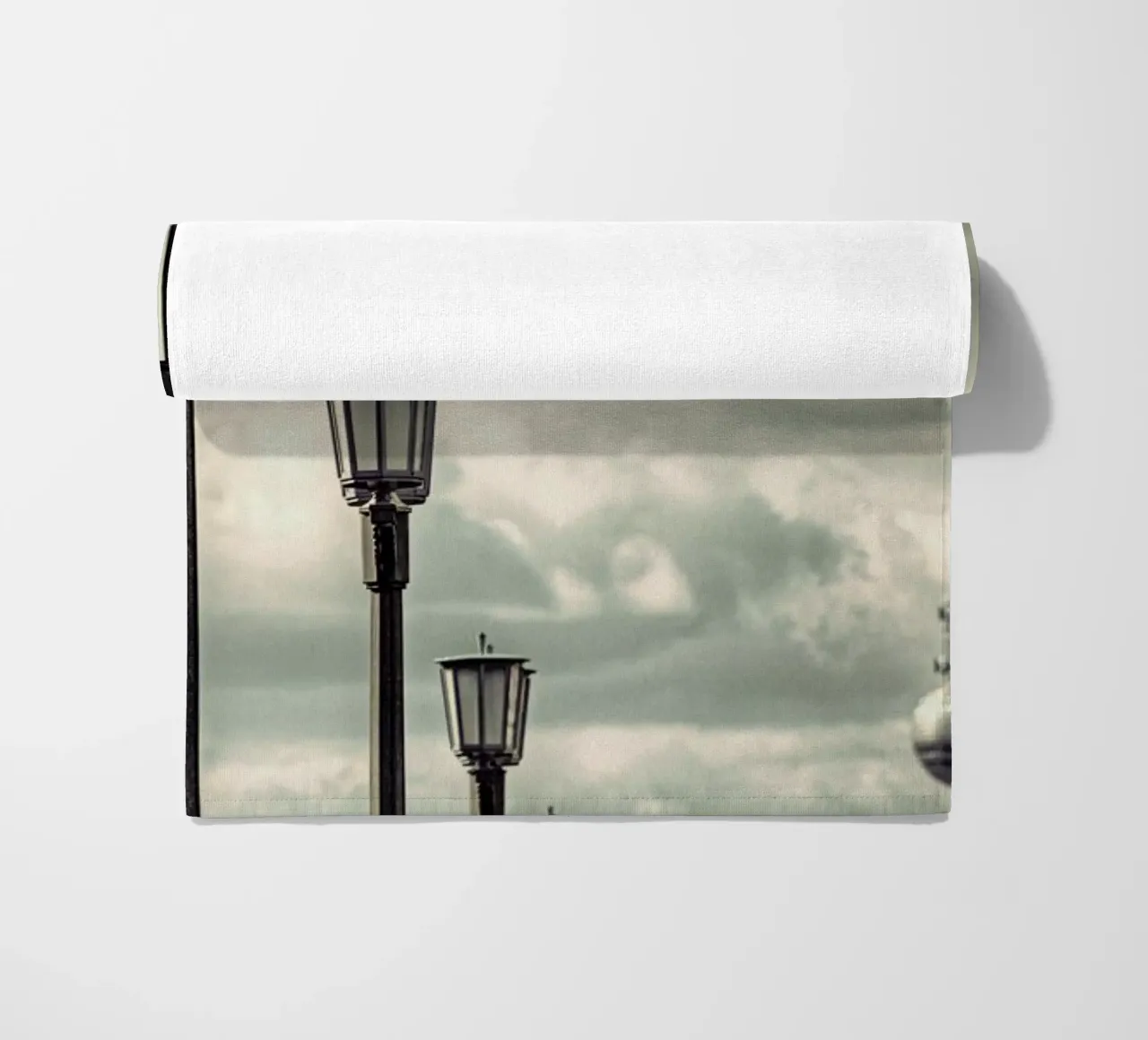 Laternen telo mare da Michael Belhadi