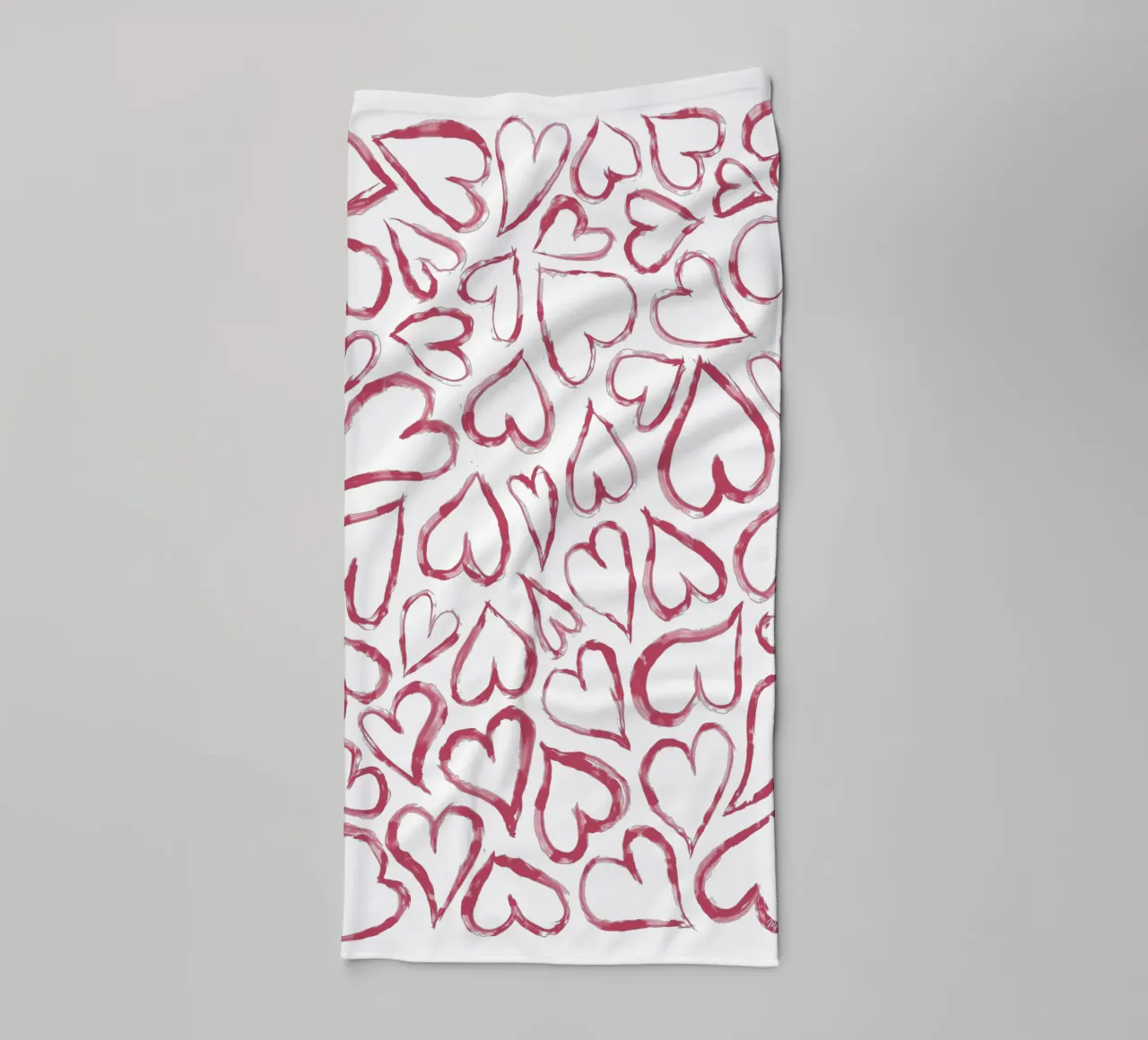 Sketching Red Hearts towel by Martina