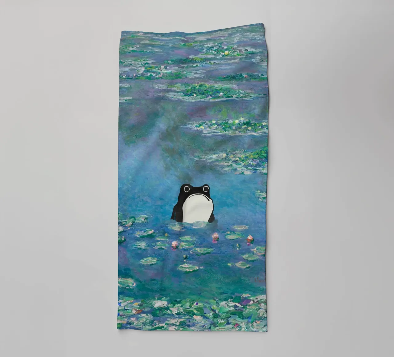 Rana non impressionata in un quadro di ninfee di Monet asciugamano da bagno da Peaches Art Prints