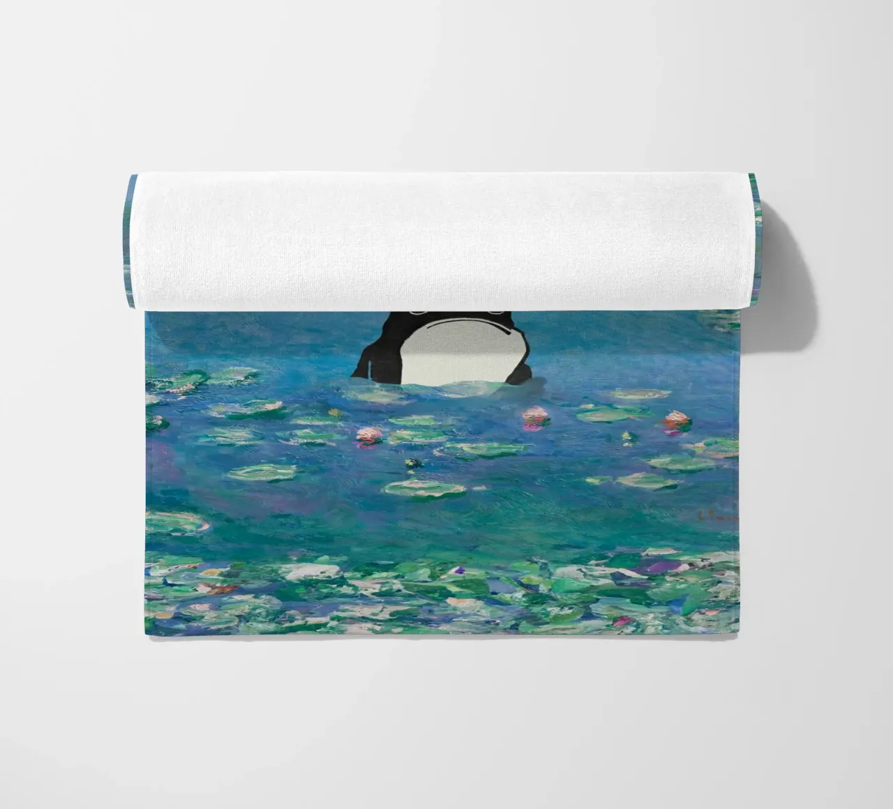 Rana non impressionata in un quadro di ninfee di Monet telo mare da Peaches Art Prints
