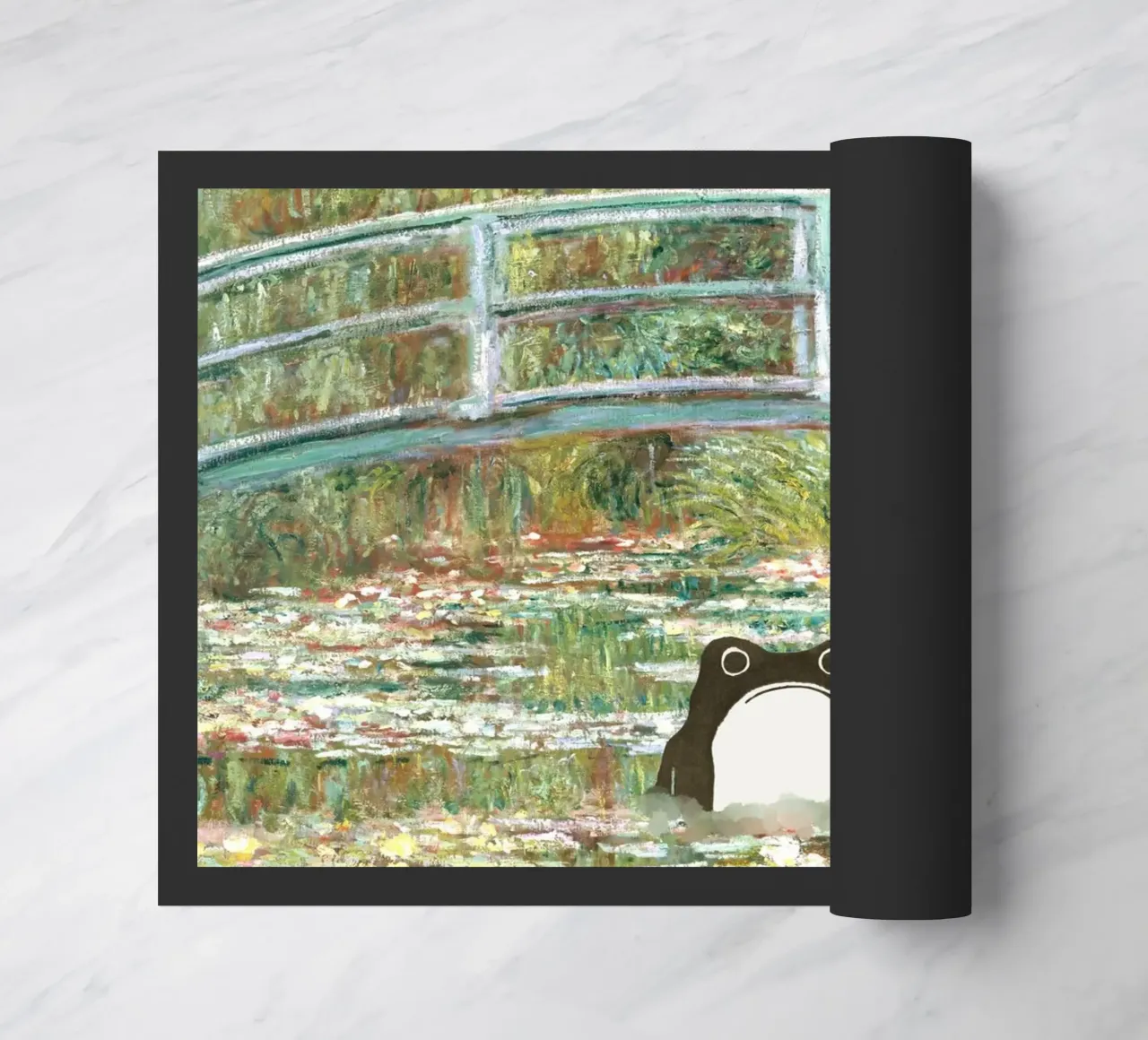 Monet, Ponte di rane su uno stagno di ninfee zerbino da Peaches Art Prints