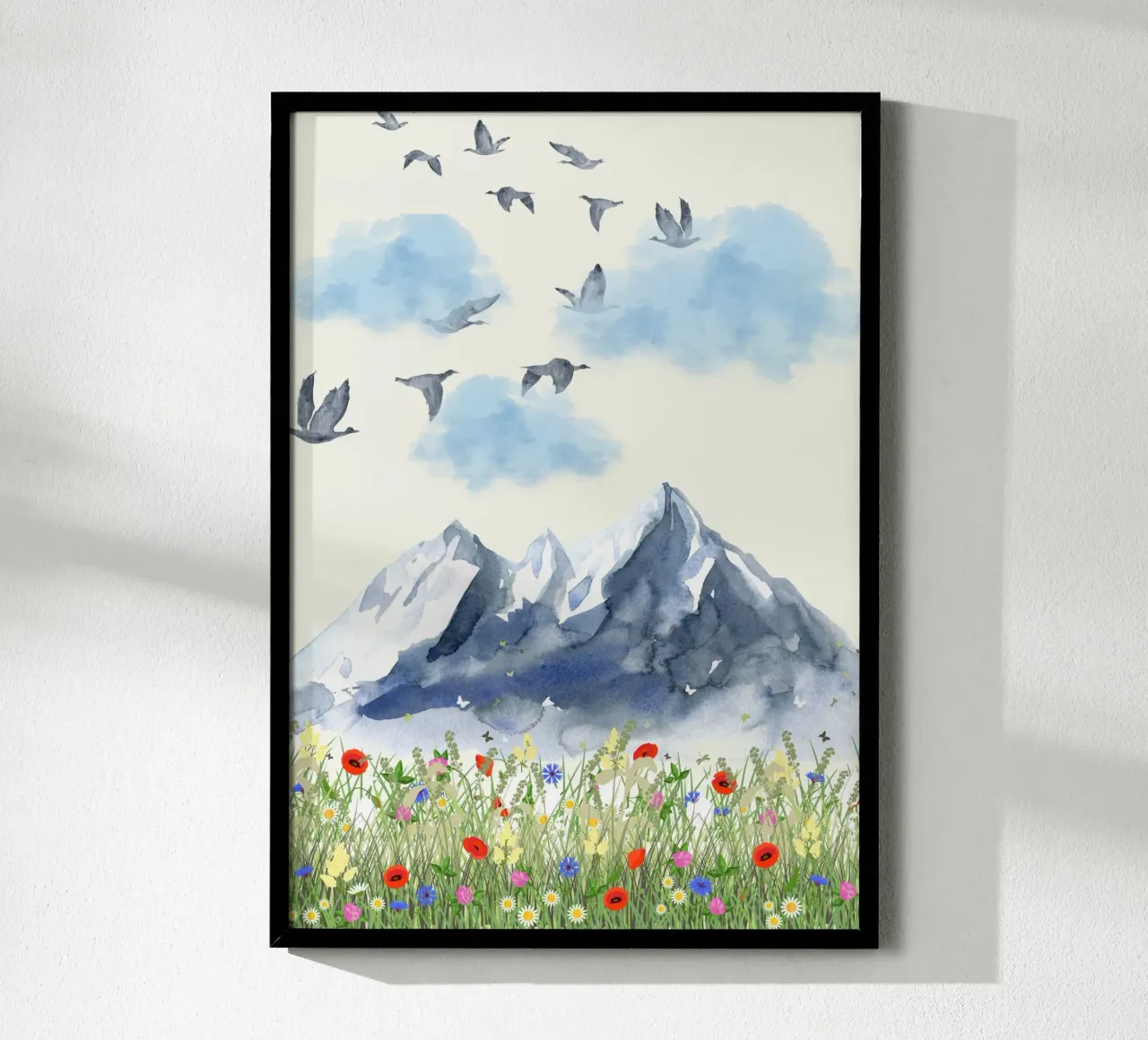 Montagne-uccelli-libera natura poster con telaio in legno da AESTHETIC VIBES by Isabel