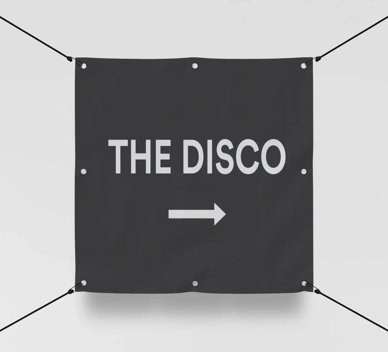 Cartello a freccia To The Disco telo in pvc da Peaches Art Prints