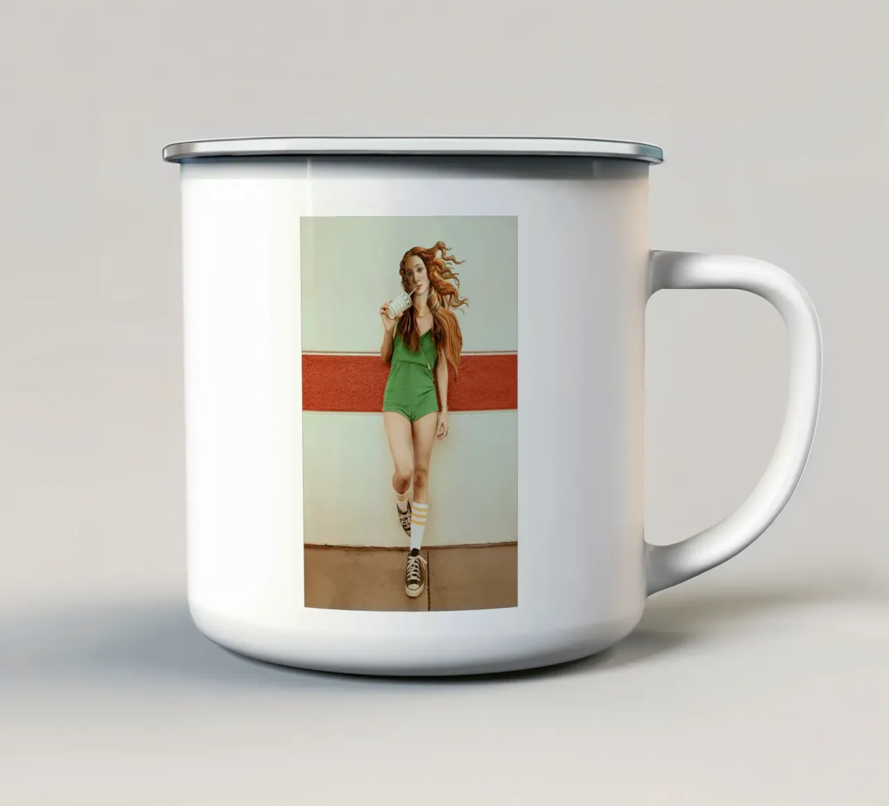 Venus Chillout tazza in smalto da Paste in Place
