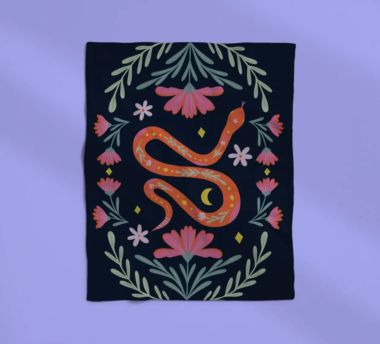 Simpatico serpente floreale - arancione e rosa su sfondo scuro coperta in pile da Wackapacka