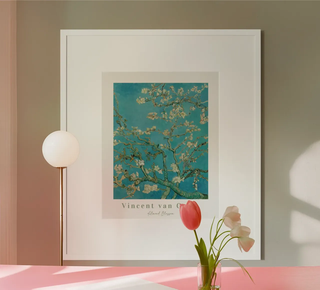 Vincent Van Gogh, Stampa floreale, Mandorlo in fiore blu poster con telaio in legno da ArtHaus