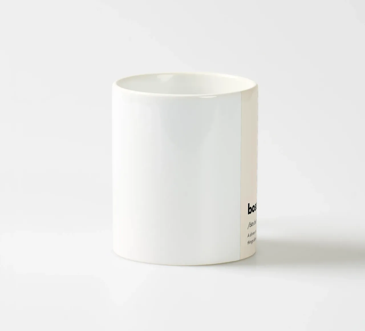 The Definition of a Boss Babe | Female Design tazza in ceramica da PrintCessStudio