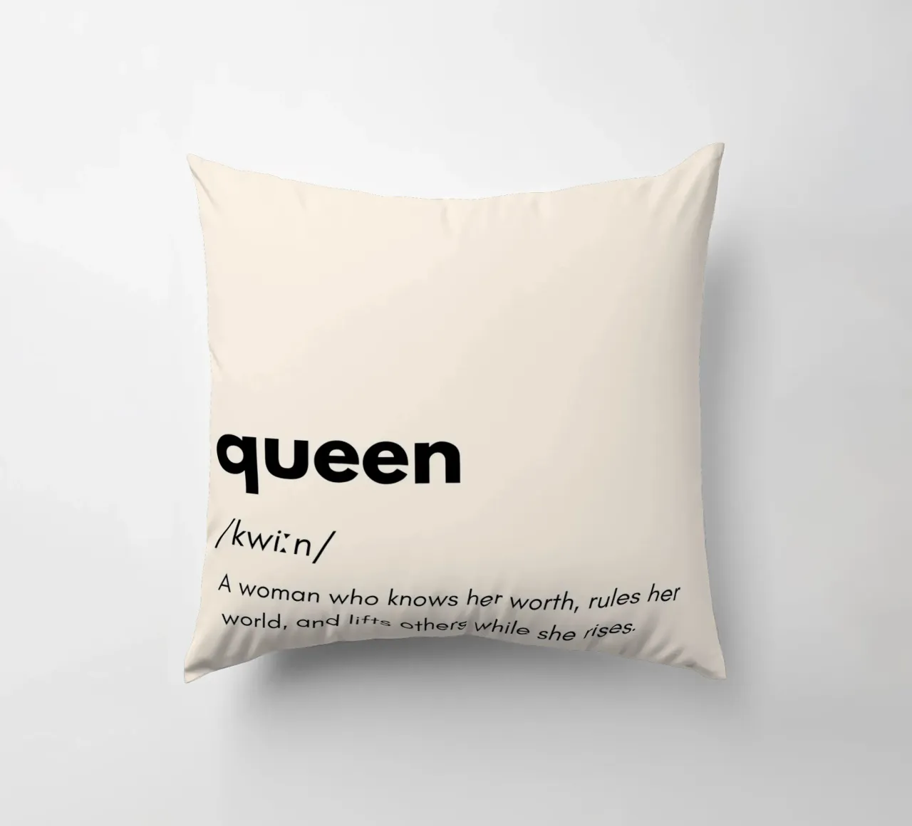 The Definition of a Queen | Female Art cuscino da PrintCessStudio