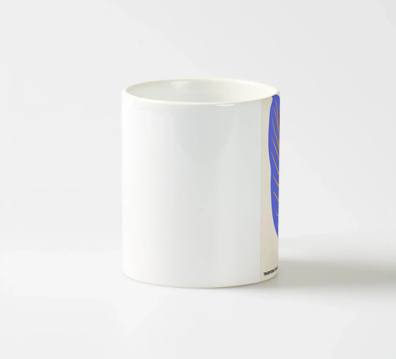 Passionate Petals: The Red Calla tazza in ceramica da PrintCessStudio