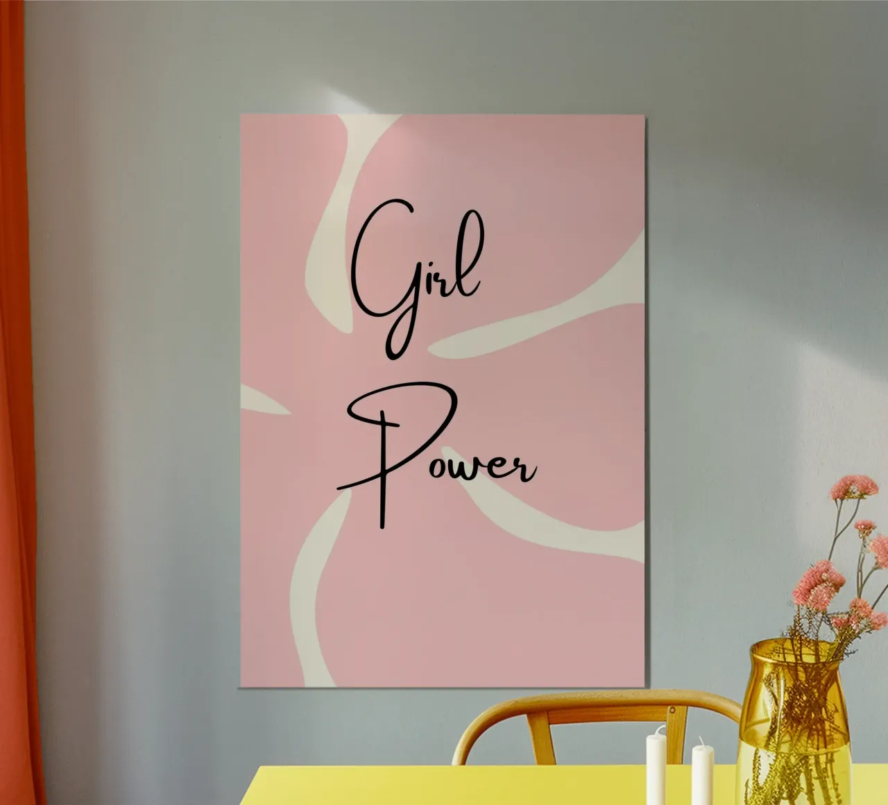 Girl Power – Bold & Feminine Print poster con telaio in legno da PrintCessStudio
