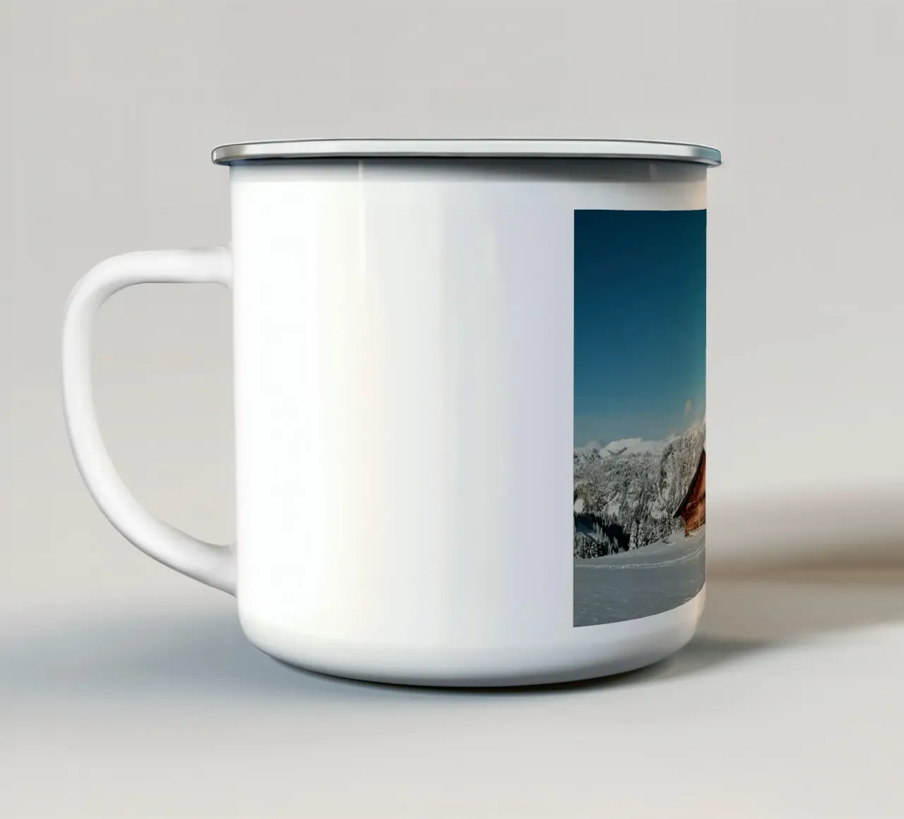 Alpine Winter Retreat tazza in smalto da FujiSwiss