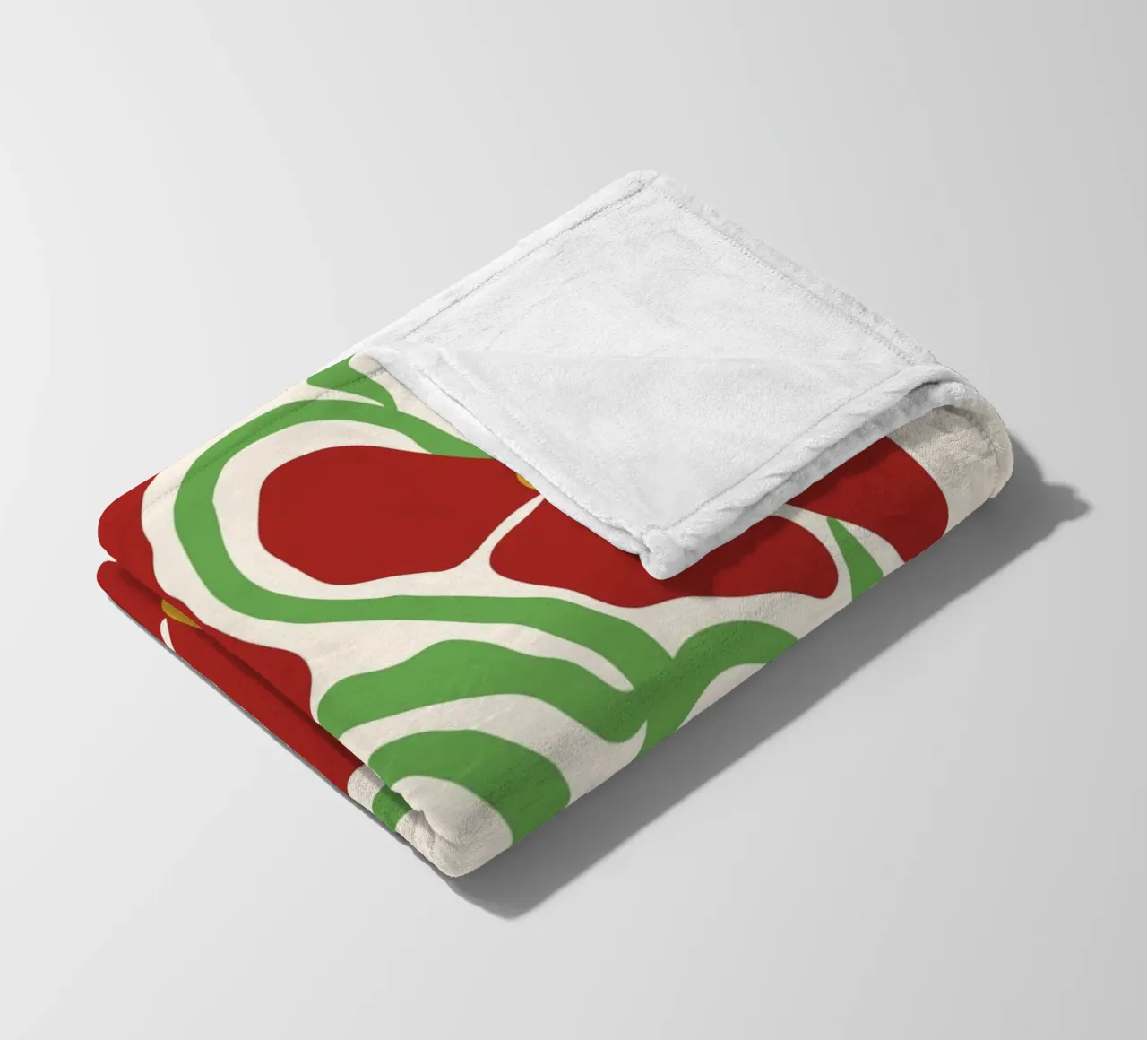 Red Blossom Dreams: Abstract Floral Design coperta in pile da PrintCessStudio