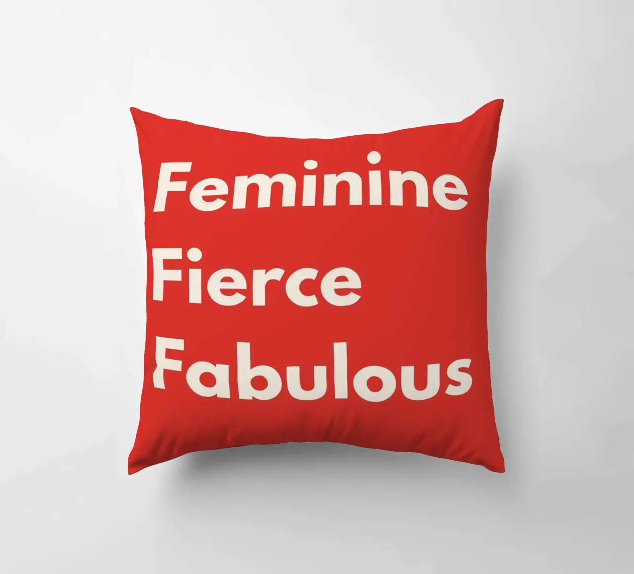 Feminine, Fierce, Fabulous – Red Art Print cuscino da PrintCessStudio