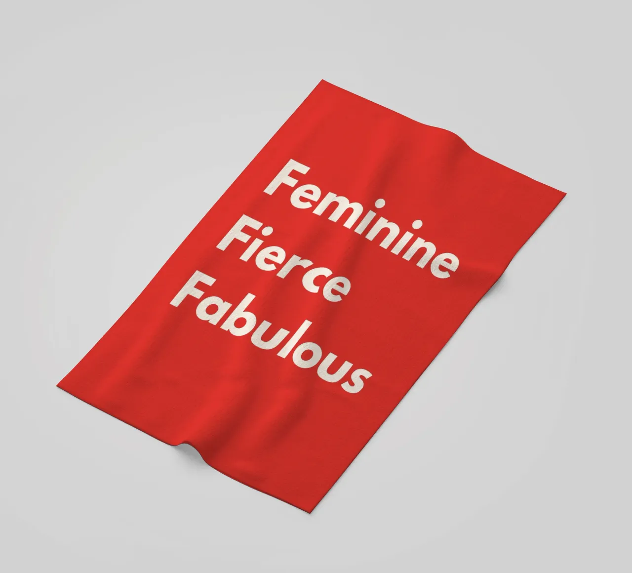 Feminine, Fierce, Fabulous – Red Art Print telo mare da PrintCessStudio