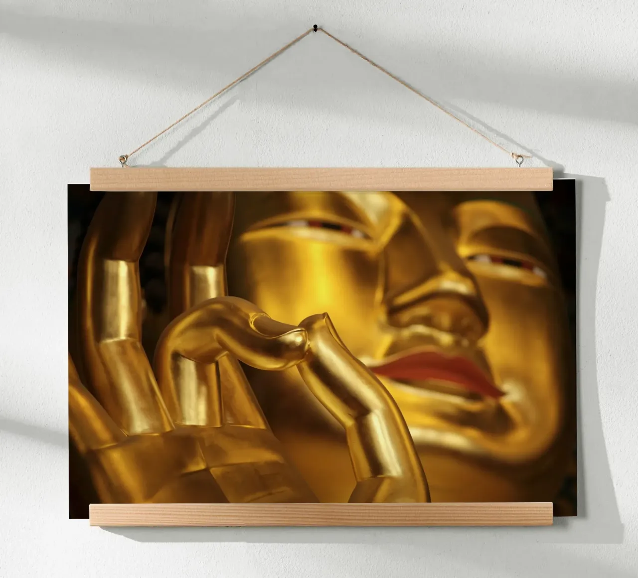 Goldener Buddha poster con telaio in alluminio da Reisefotografie - Bilder aus aller Welt