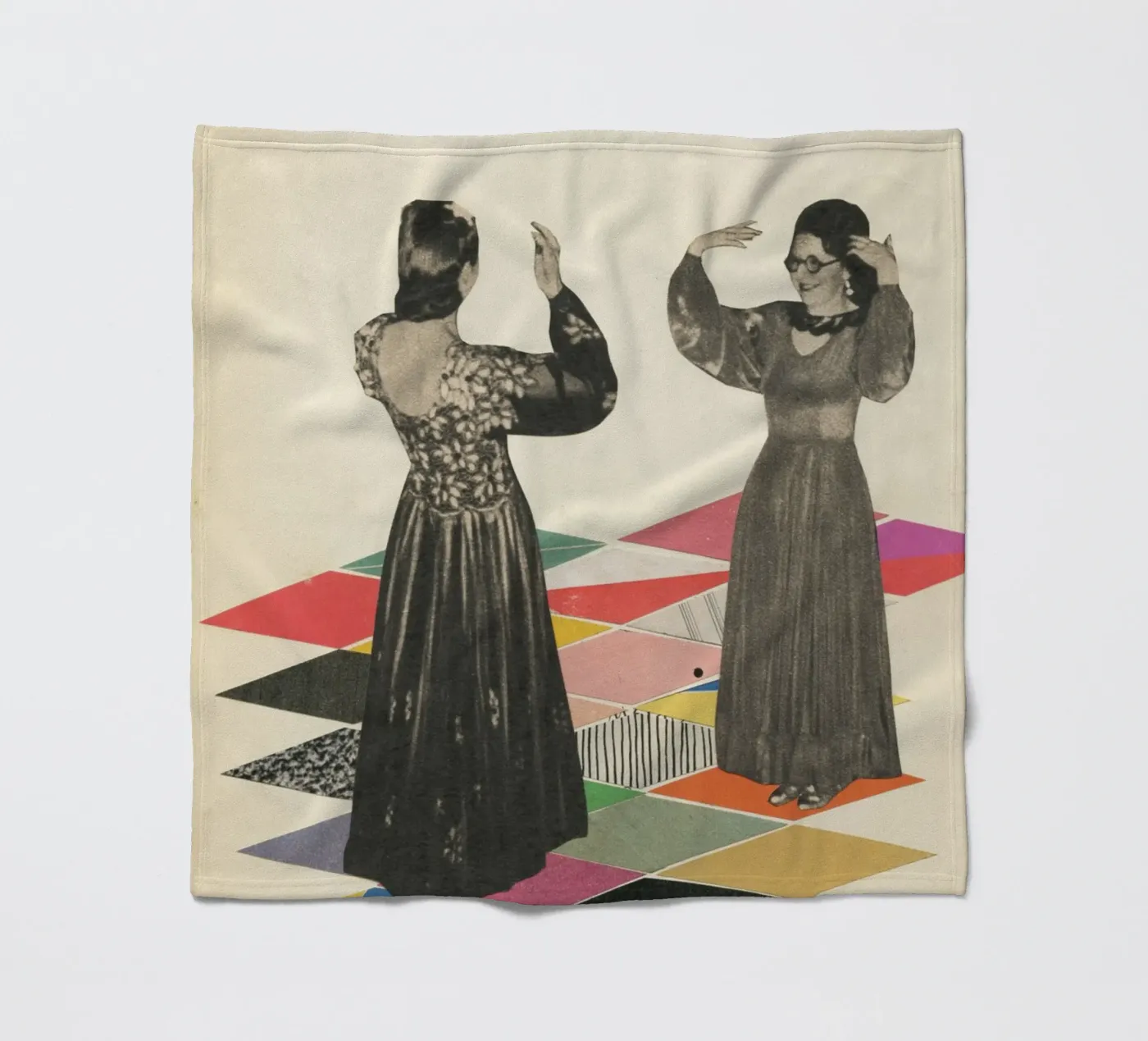 Tanzfläche Fleecedecke von Cassia Beck Collage