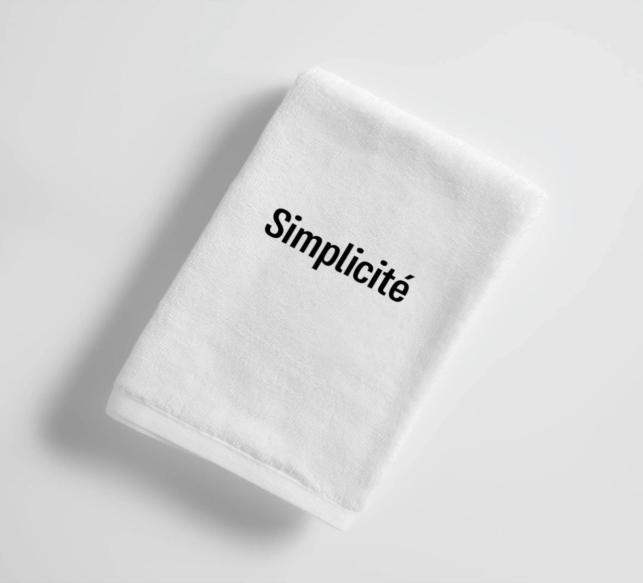 Liberte Authenticite Simplicite asciugamano da bagno da YV TYPOGRAPHY