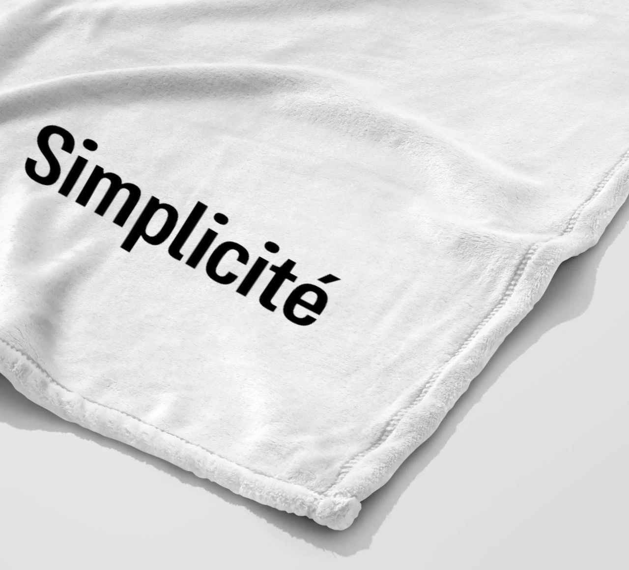 Liberte Authenticite Simplicite coperta in pile da YV TYPOGRAPHY