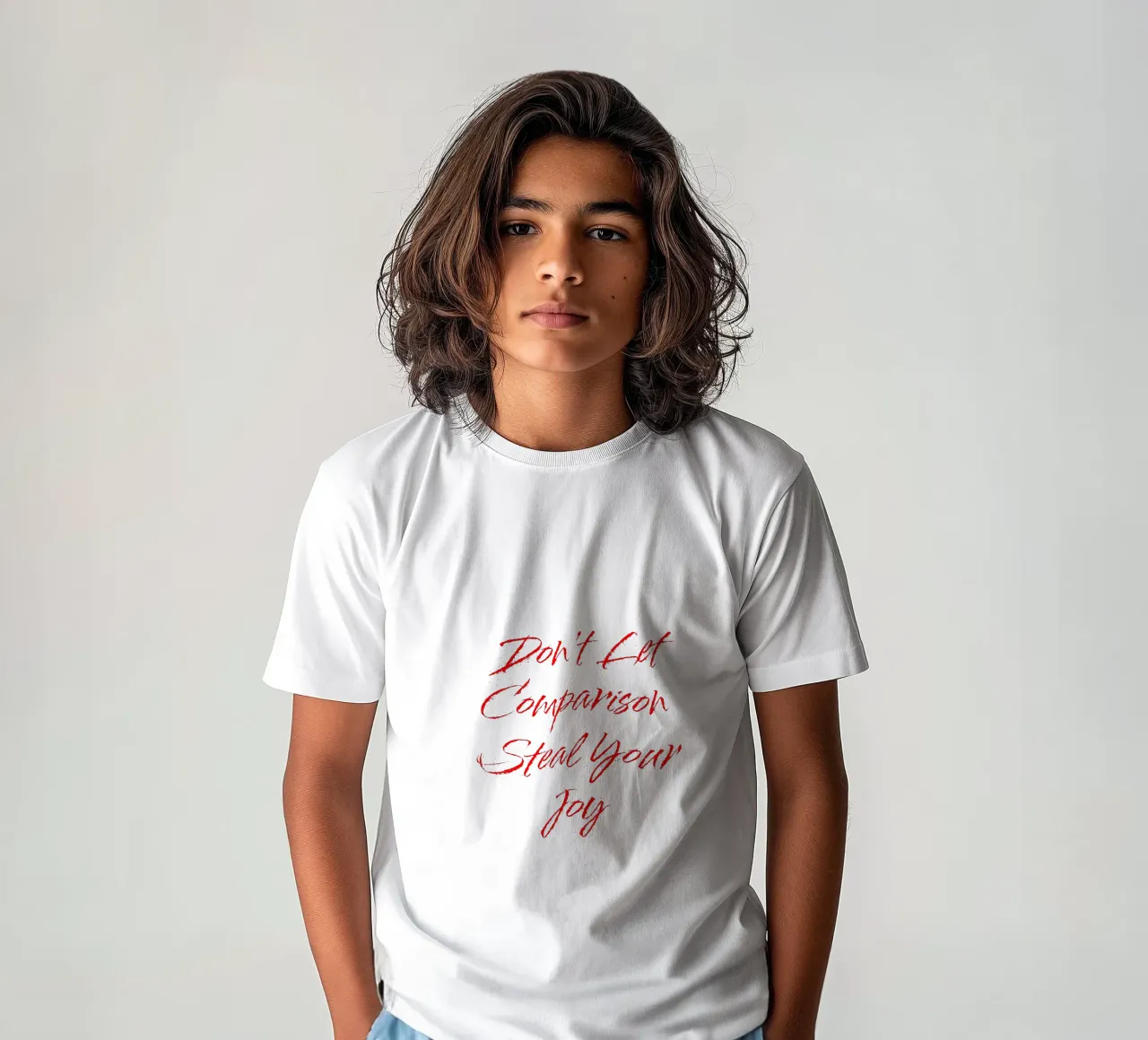 Don't Let Comparison Steal Your Joy - Red Text t-shirt bambini da FABOArt