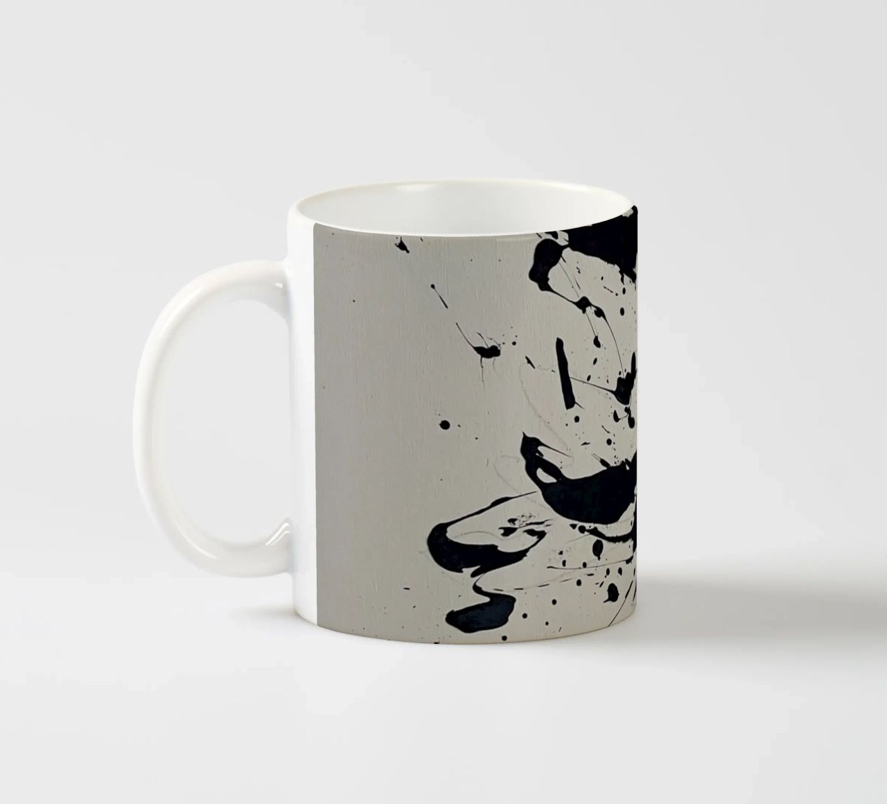 In un istante tazza in ceramica da rebeccaannemaclean