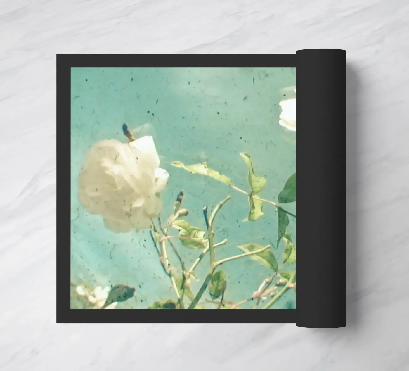 Witte roos deurmat van Cassia Beck Photography