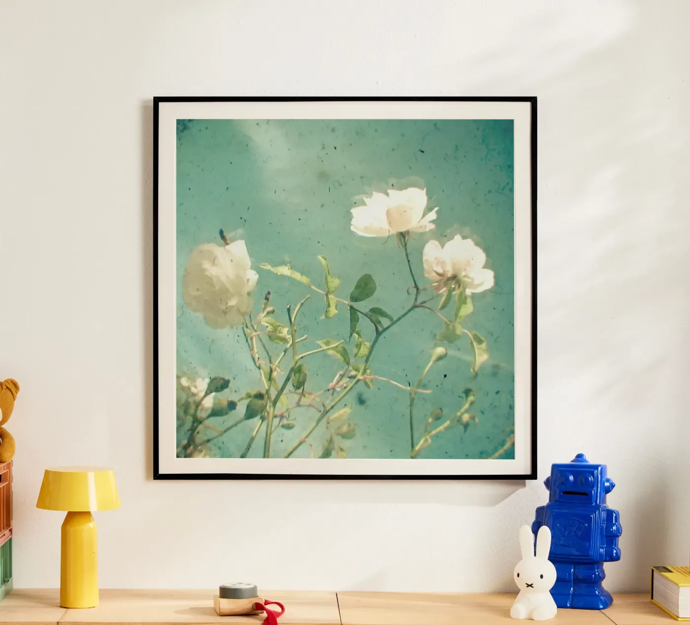 Rosa Bianca poster da Cassia Beck Photography