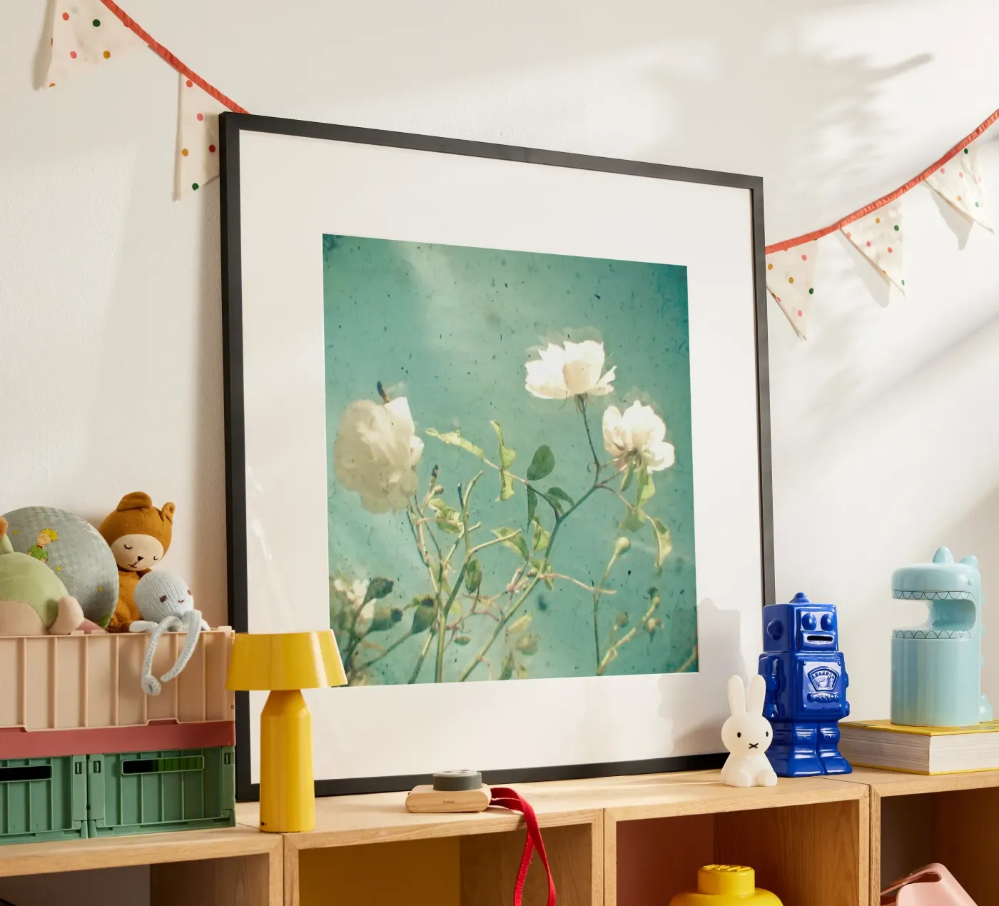 Rosa Bianca poster da Cassia Beck Photography