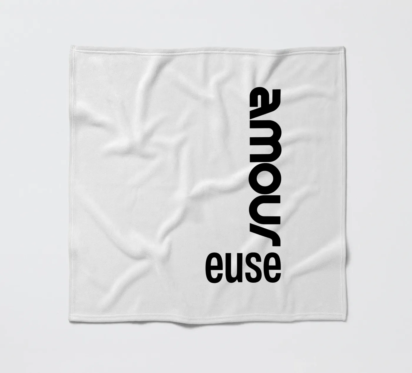 Amour Euse Fleecedecke von YV TYPOGRAPHY
