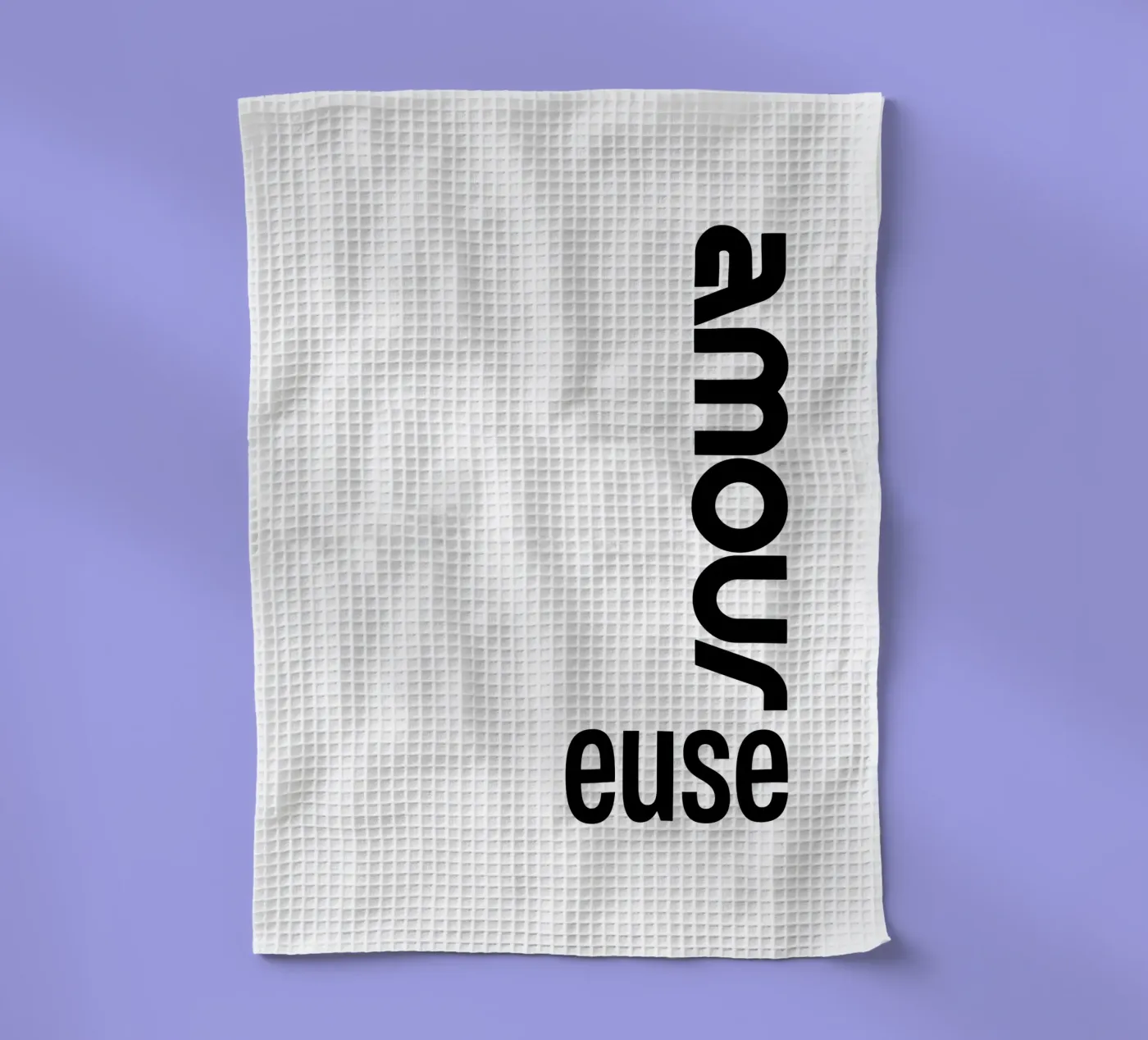 Amour Euse torchon de YV TYPOGRAPHY