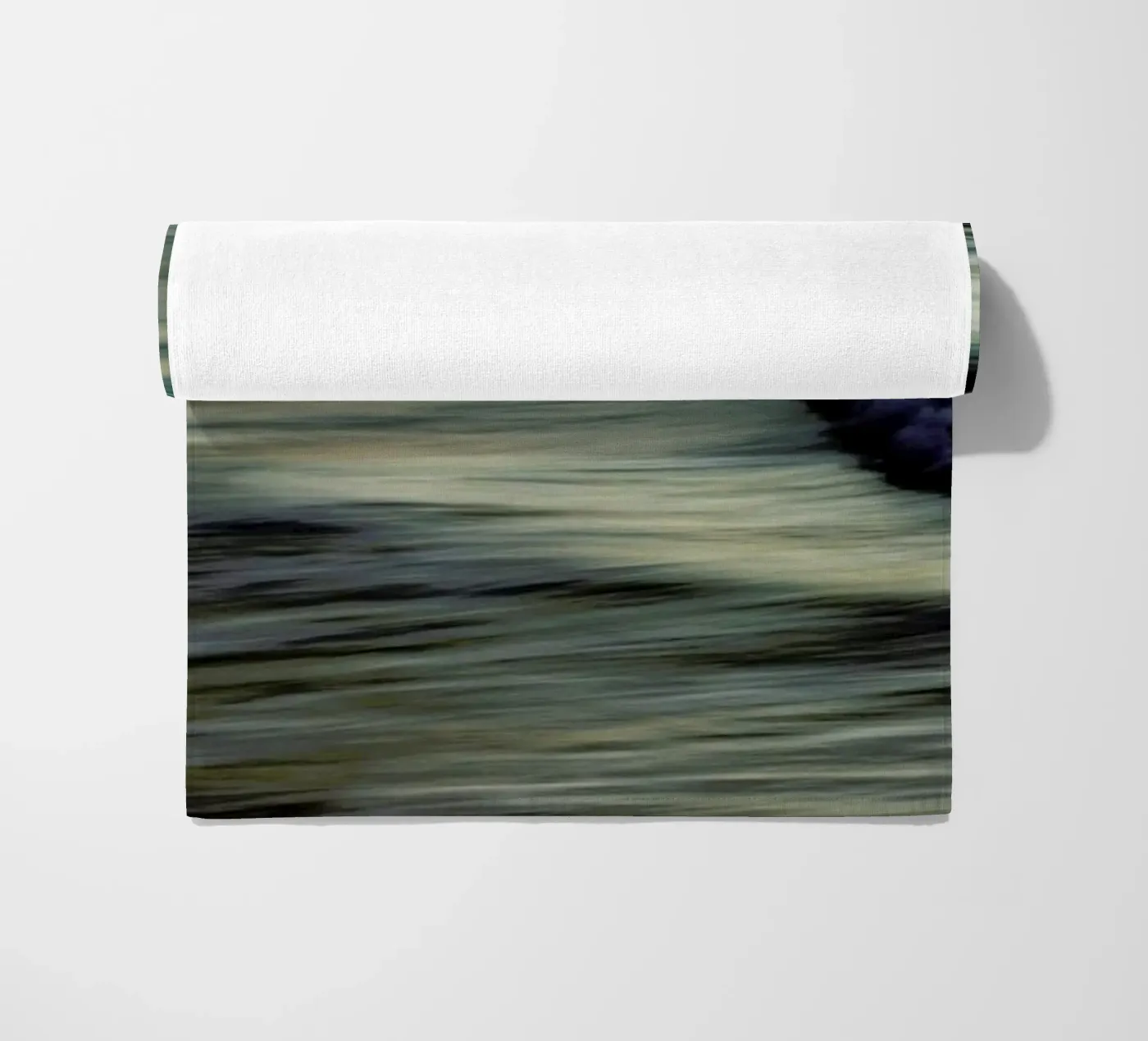 Waves Strandtuch von Tal Paz-Fridman