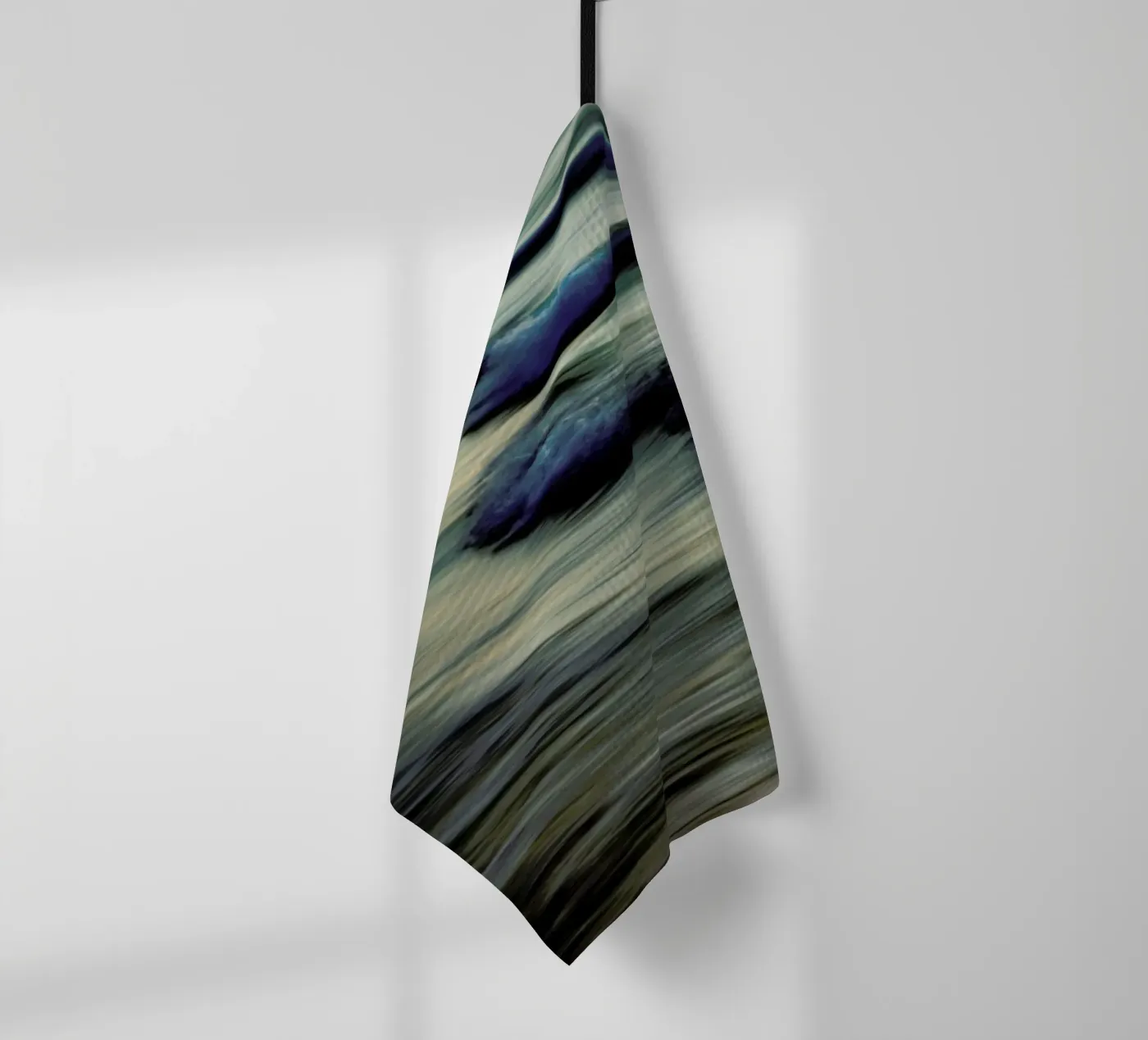 Waves Geschirrtuch von Tal Paz-Fridman