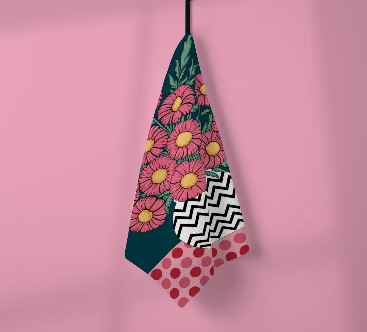 Margherite rosa in un vaso a zig zag canovaccio da cucina da logic