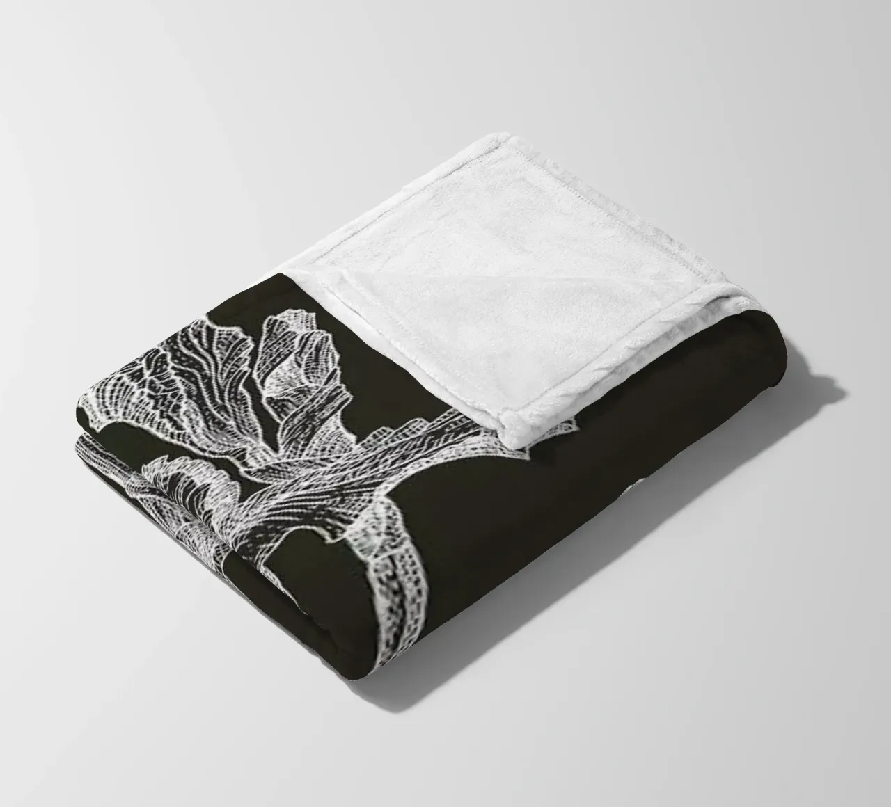 Orchids - White on Grey coperta in pile da Pen & Ink