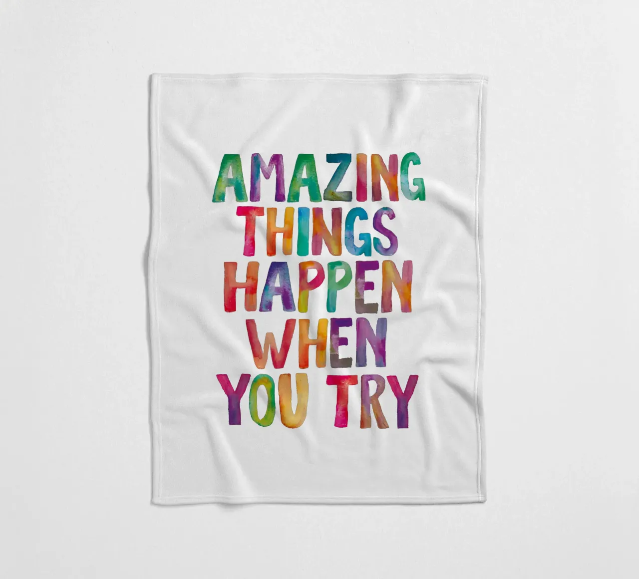 Erstaunliche Dinge passieren, wenn Sie Regenbogen-Typografie-Design versuchen Fleecedecke von THE MOTIVATED TYPE