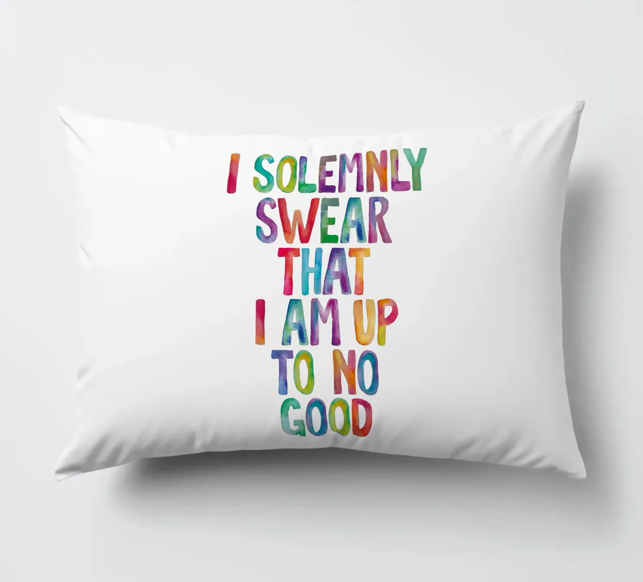 Giuro solennemente che non sto combinando nulla di buono Regenbogen Design cuscino da THE MOTIVATED TYPE